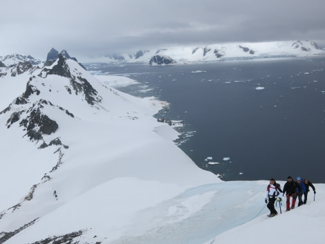 TRIP LOG OTL21-17, Day 4 Guests mountaineering on Spigot Peak, image Tim Blakemore_© Oceanwide Expeditions.jpg