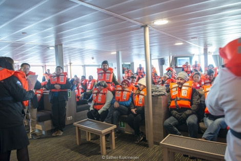 PLA24-17, 2017-12-18 - Leaving Ushuaia Esther Kokmeijer-11_© Oceanwide Expeditions.jpg