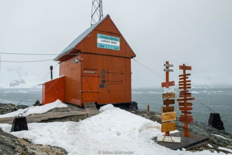 PLA25-17, 2018-01-03 Base Brown - Esther Kokmeijer-08_© Oceanwide Expeditions.jpg