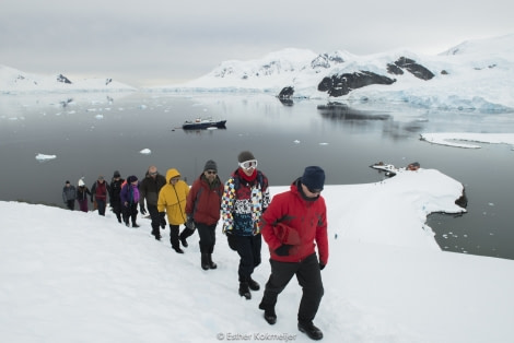 PLA24-17, 2017-12-24 - Base Brown Esther Kokmeijer-11_© Oceanwide Expeditions.jpg