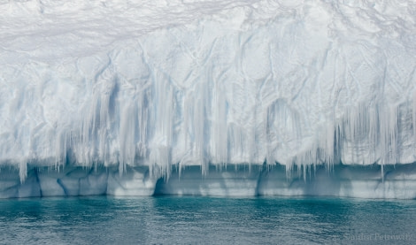 OTL26-18, Day 4 20180106_SandraPetrowitz_Icicles_© Oceanwide Expeditions.jpg