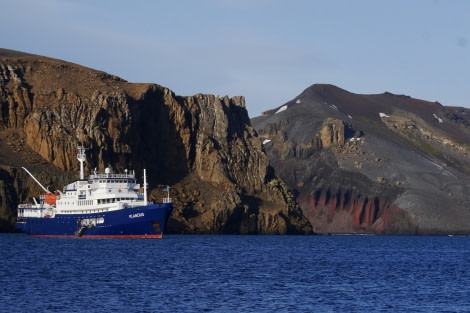 PLA31-18 Whalers Bay P1310629 © Oceanwide Expeditions.jpg