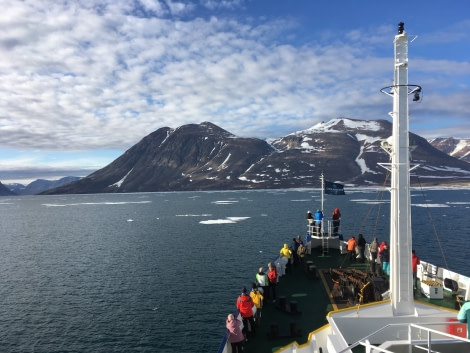 PLA16-18 Day 5 Day 5 views_shelli-Oceanwide Expeditions.JPG