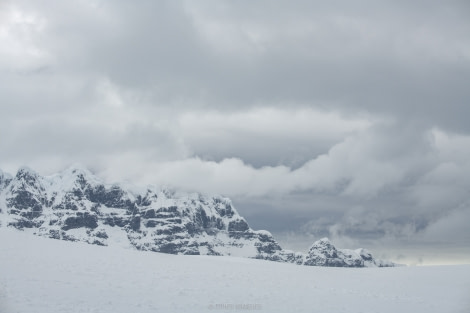 OTL22-18 - 20181114 - Dorian Bay - Esther Kokmeijer-11 - Oceanwide Expeditions.jpg