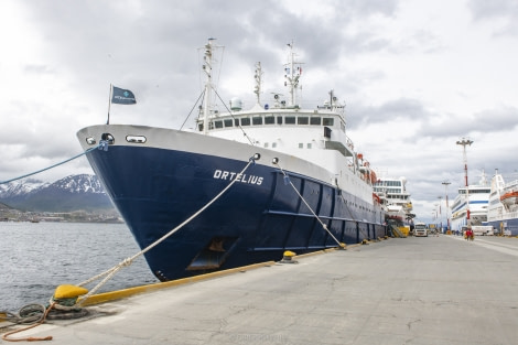 OTL22-18 - 20181107 - Beagle Channel - Esther Kokmeijer-2 - Oceanwide Expeditions.jpg