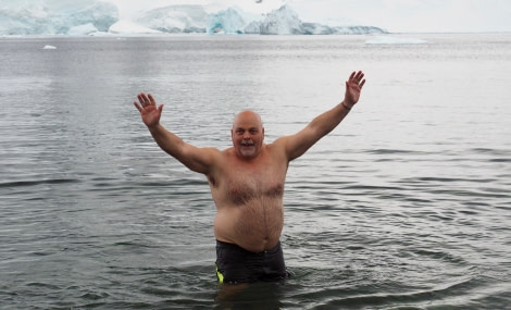 PLA31-19, DAY 04, 25 MAR Polar_Plunge (2) - Oceanwide Expeditions.jpg