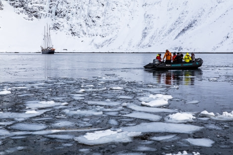 North Norway, Aurora borealis, Hike & Sail, March © Jurriaan Hodzelmans-Oceanwide Expeditions 20190313--IMG_5582--- HiRes.jpg