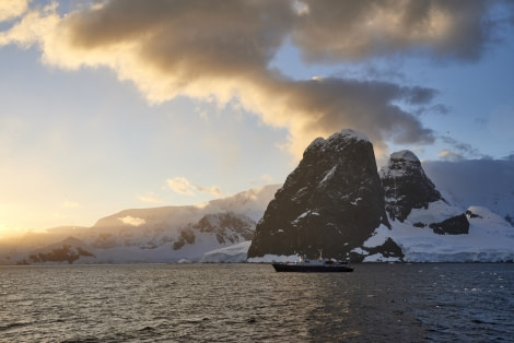 Antarctica, Plancius, Lemaire © Mike Louagie-Oceanwide Expeditions (2).jpg