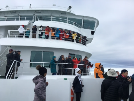 HDS05-19, DAY 04, MiriamVermeij-2406-Polar bear watching 4 - Oceanwide Expeditions.jpg