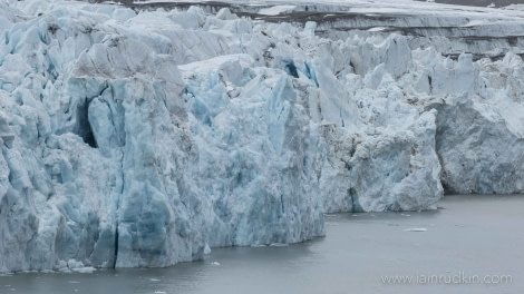 HDS06-19, DAY 04, Iain Rudkin - Landscape1 - 01072019 - Oceanwide Expeditions.jpg