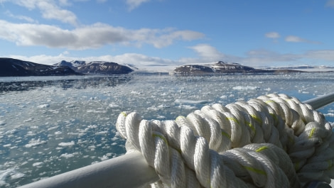 HDS07-19, DAY 08, meikesjoer-landscape - Oceanwide Expeditions.jpg