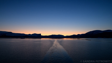 HDS15-19 Day 04 Day_4_Sunset_SandraPetrowitz__DSC2974 -Oceanwide Expeditions.jpg