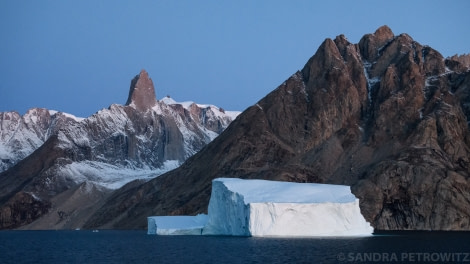 HDS15-19 Day 05 Day_5_Grundtvigskirken_SandraPetrowitz__DSC3351 -Oceanwide Expeditions.jpg