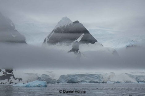 PLA27-20, DAY 07, 5D2A0550-2-Daniel Hoehne -Oceanwide Expeditions.jpg