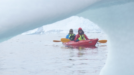 HDS26-19, KAYAK, NEKO, P1110884 - Oceanwide Expeditions.JPG