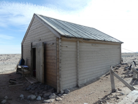 OTL27-20, Cape Adare, Hut exterior with entrance, Victoria Salem -Oceanwide Expeditions.JPG