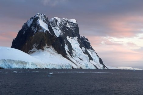 PLA30-20, Day 07, 22 FEB, Damoy & Stony, D7_RegisPerdriat (3) -Oceanwide Expeditions.jpg