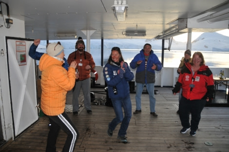 PLA30-20, Day 07, 22 FEB, Damoy & Stony, Barbecue2_CelineClement -Oceanwide Expeditions.JPG