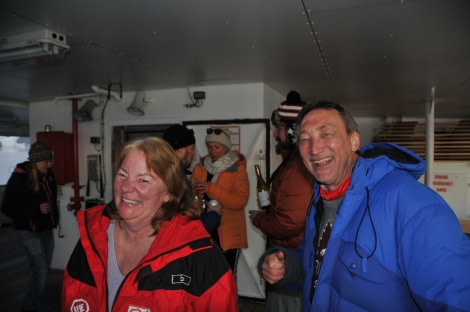 PLA30-20, Day 07, 22 FEB, Damoy & Stony, Barbecue4_CelineClement -Oceanwide Expeditions.JPG