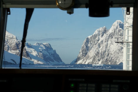 PLA31-20, Day 06, Lemaire_Petermann_Pleneau day6lemaire4_Steffi_Liller -Oceanwide Expeditions.JPG