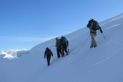 PLA31-20, Day 07, Damoy_Jougla Point 05 Jabet Pk, Dorian Bay Dave McKinley -Oceanwide Expeditions.jpg