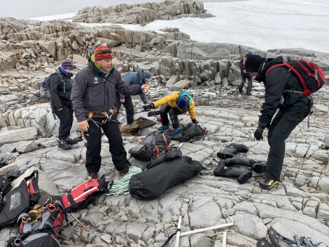 PLA32-20, Day 07, 15 March, Mountainers preparing Portal Point, Dorette Kuipers - Oceanwide Expeditions.jpg