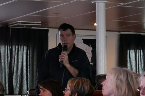 OTL28-20, 13 Mar, John Shears presenting, Victoria Salem - Oceanwide Expeditions.JPG