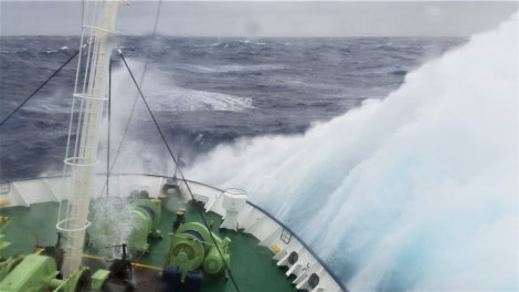 OTL28-20, 20200316-Gary-Big seas on the Drake - Oceanwide Expeditions.jpg