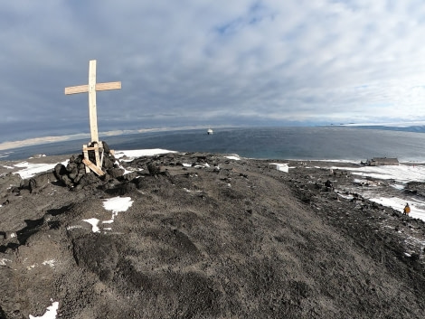 OTL28-20, 02 Mar, Windvane Hill, Cape Evans, Victoria Salem - Oceanwide Expeditions.JPG