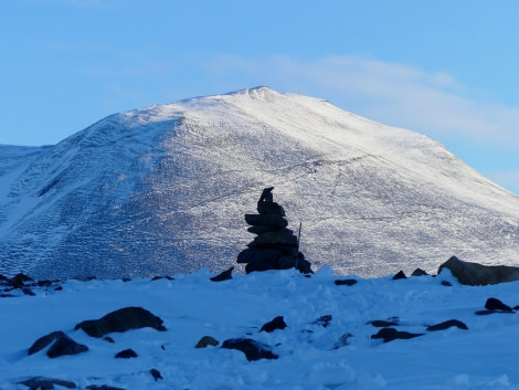 OTL28-20, 29 Feb, Taylor Dry Valley cairn, Victoria Salem - Oceanwide Expeditions.JPG