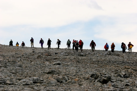 Antarctic hiking © Jan Bryde - Oceanwide Expeditions (1).jpg