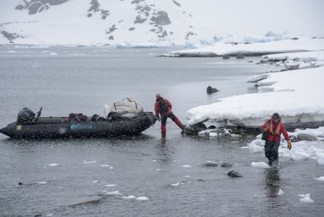 Zodiac cruising and operations, Antarctica © Folkert Lenz - Oceanwide Expeditions (2).jpg