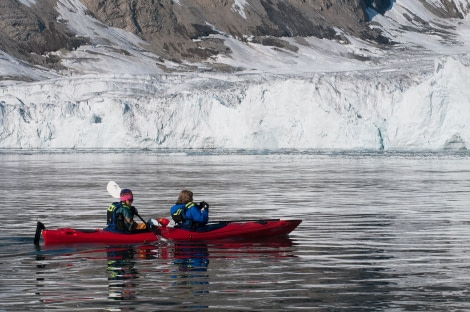 Spitsbergen kayaking © Gerard Bodineau - Oceanwide Expeditions.jpg