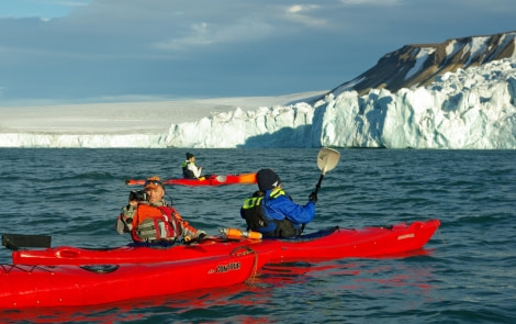 Spitsbergen Kayaking © Michelle van Dijk - Oceanwide Expeditions (1).jpg