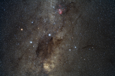 The Crux constellation, or the Southern Cross.© ESO_Y. Beletsky.jpg
