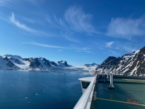 HDS02-22, Day 4, Morning view deck 8 © Miriam Vermeij - Oceanwide Expeditions.jpg