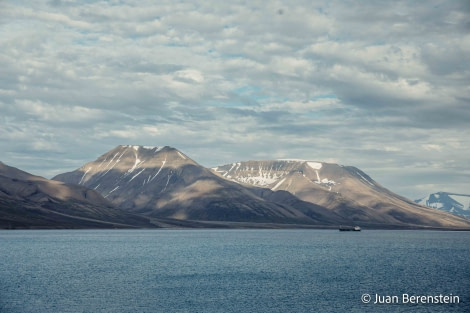 OTL06-22, Day 1, _Q9A5147 © Juan Martin Berenstein - Oceanwide Expeditions.jpg