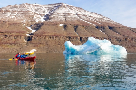 Kayaking, Scoresby Sund, Greenland © Folkert Lenz - Oceanwide Expeditions
