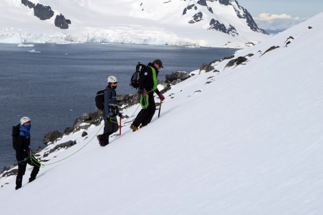 HDS25-23, Mountaineering 1 January 2023 01-01 SpigotPeak (1) © Massimo Candolini - Oceanwide Expeditions.JPG