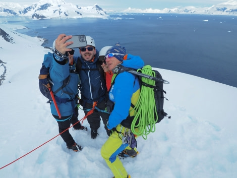 HDS25-23, Mountaineering 1 January 2023 AP011527 © Andy Perkins - Oceanwide Expeditions.JPG
