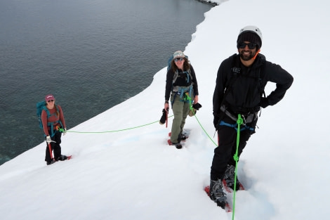 HDS25-23, Mountaineering 30 December 2022 12-30 JabatPeak (3) © Massimo Candolini - Oceanwide Expeditions.JPG