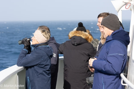 OTL26-23, Day 3, Guests on bow Martin © Martin Anstee Photography - Oceanwide Expeditions.jpg