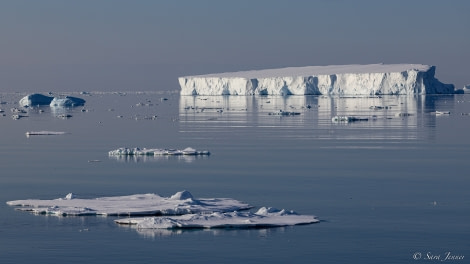 OTL27-23, Day 10, Iceberg 1 © Sara Jenner - Oceanwide Expeditions.jpg