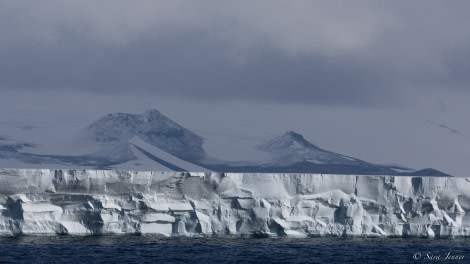 OTL27-23, Day 17, Ice shelf 12 © Sara Jenner - Oceanwide Expeditions.jpg