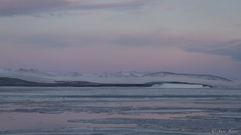 OTL28-23, Day 13, Dry Valleys sunrise © Sara Jenner - Oceanwide Expeditions.jpg