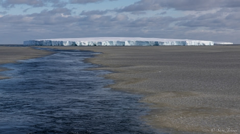 OTL28-23, Day 17, Sea Ice 2 © Sara Jenner - Oceanwide Expeditions.jpg