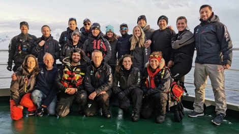 HDS31-23, Day 14, Team photo © Unknown photographer - Oceanwide Expeditions.jpg