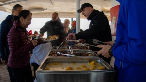 PLA05-23, Day 5, BBQ © Unknown photographer - Oceanwide Expeditions.jpg