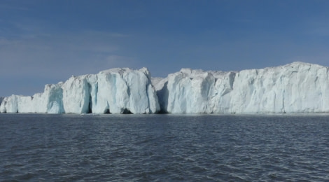 HDS11X23, Day 6, Glacier © Hazel Pittwood - Oceanwide Expeditions.JPG