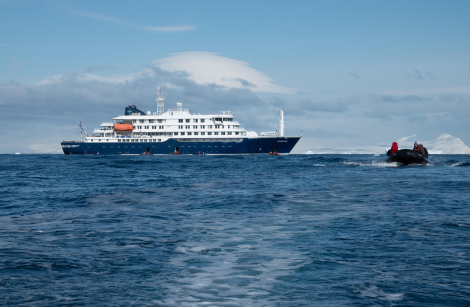 Cierva Cove–Antarctica – Hondius - 8 nov 2023 © Franklin Braeckman - Oceanwide Expeditions (1).png